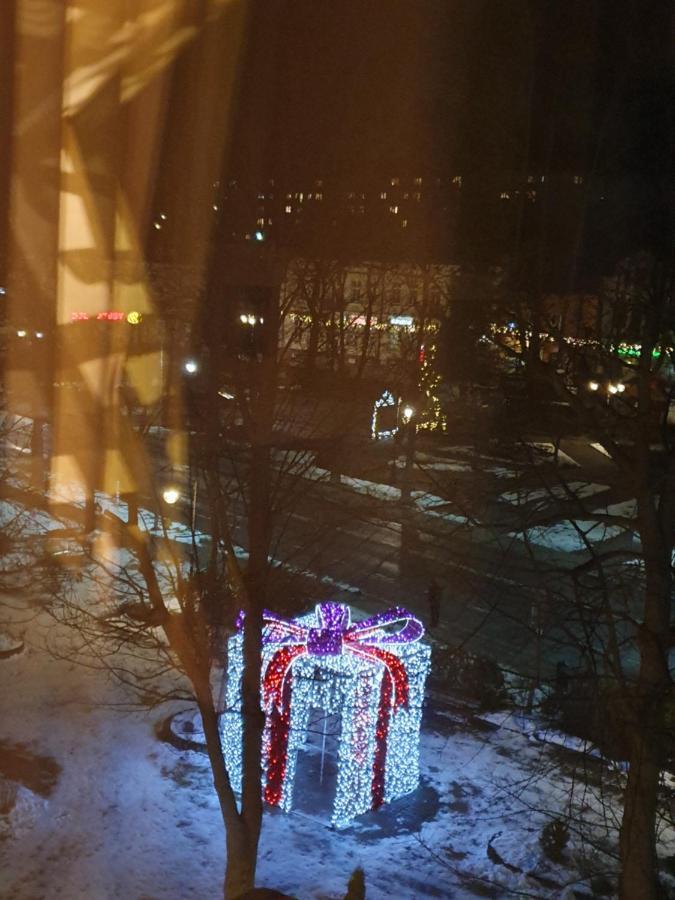 Apartament W Centrum Ustrzyki Dolne Esterno foto