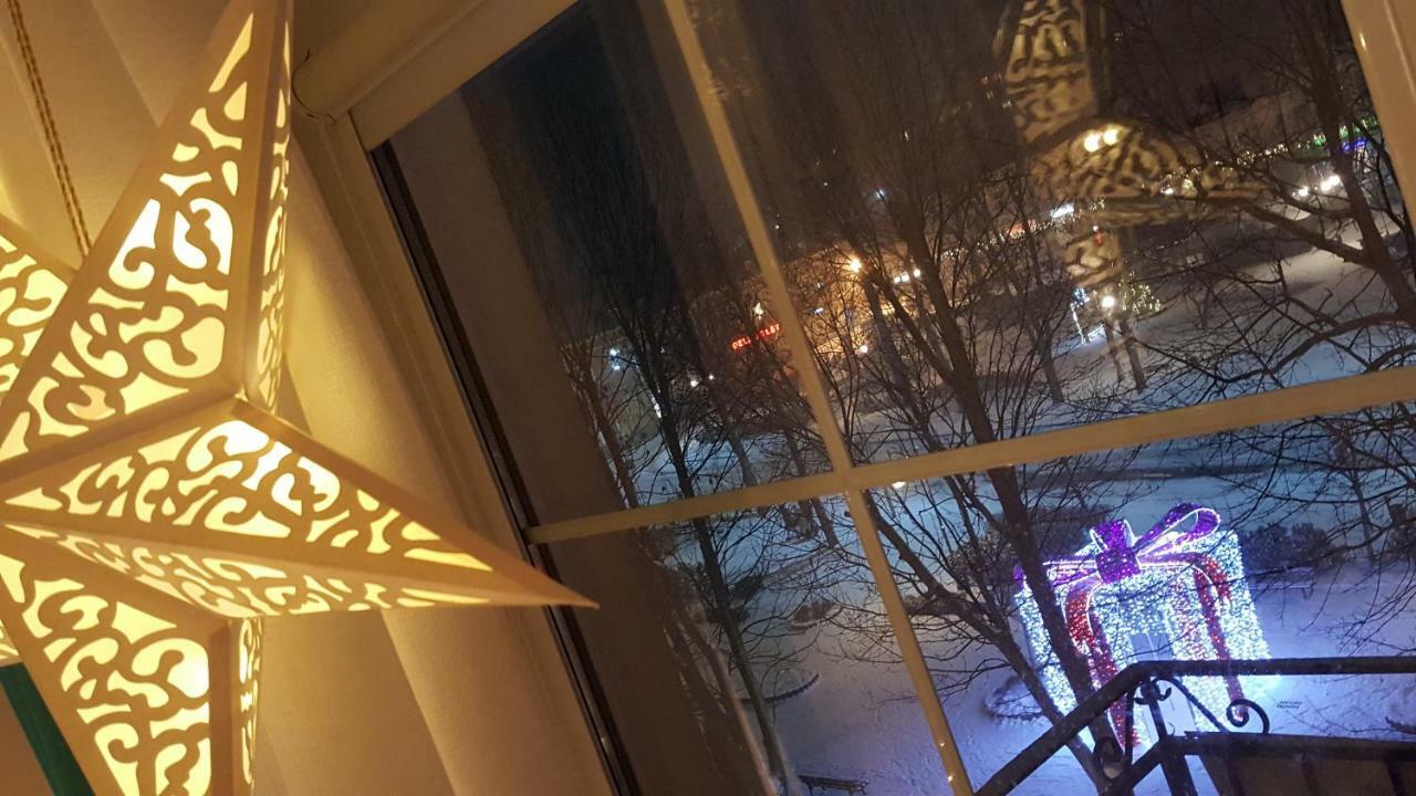Apartament W Centrum Ustrzyki Dolne Esterno foto